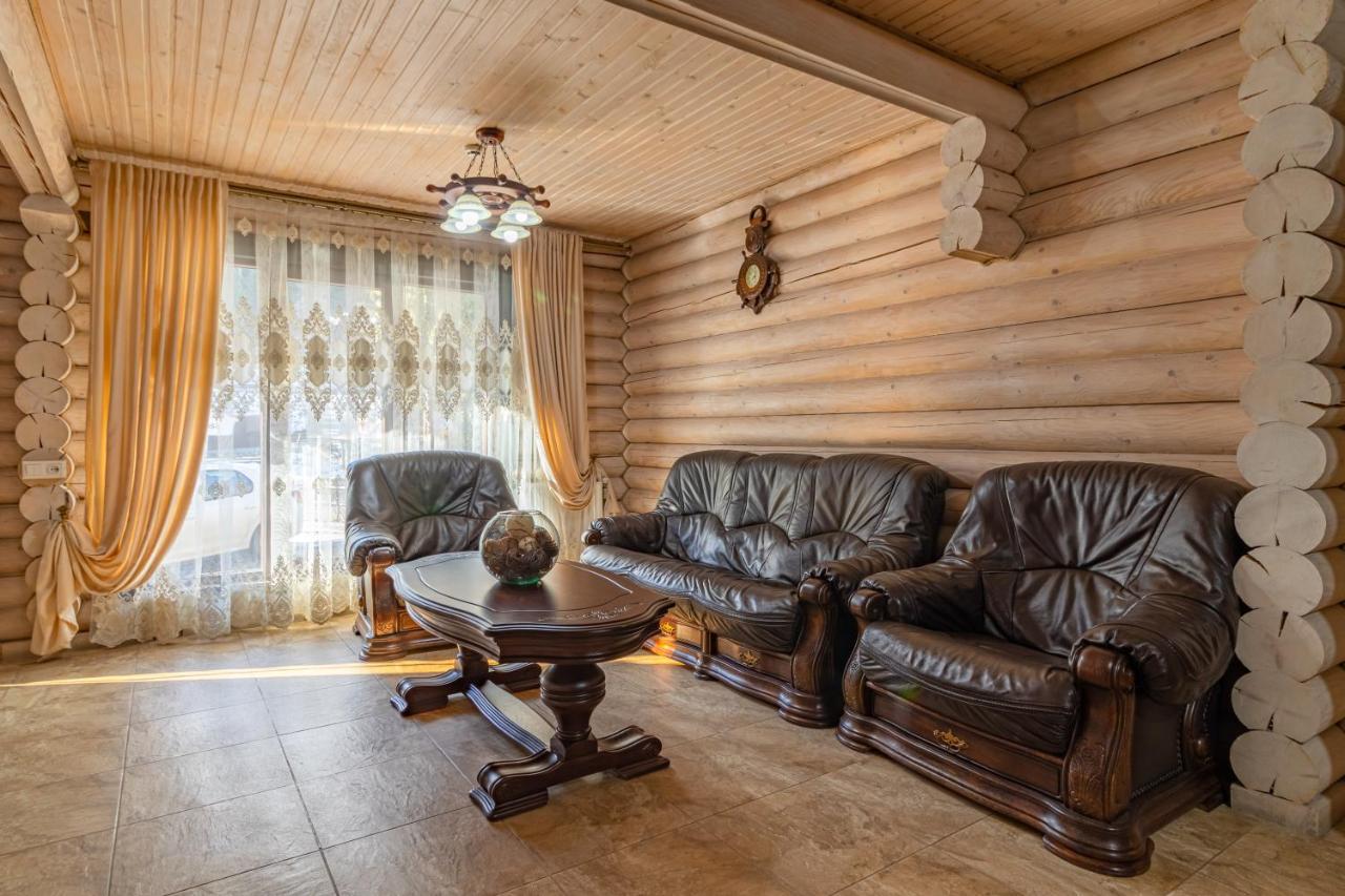 Guest House Turda Bukovel Exteriör bild