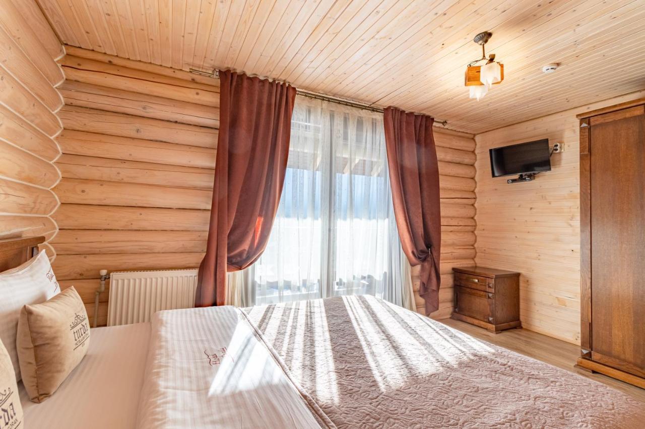 Guest House Turda Bukovel Exteriör bild