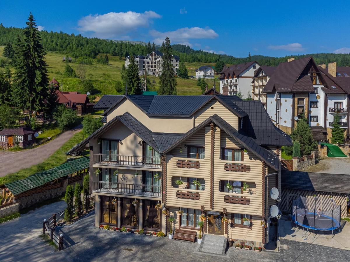 Guest House Turda Bukovel Exteriör bild