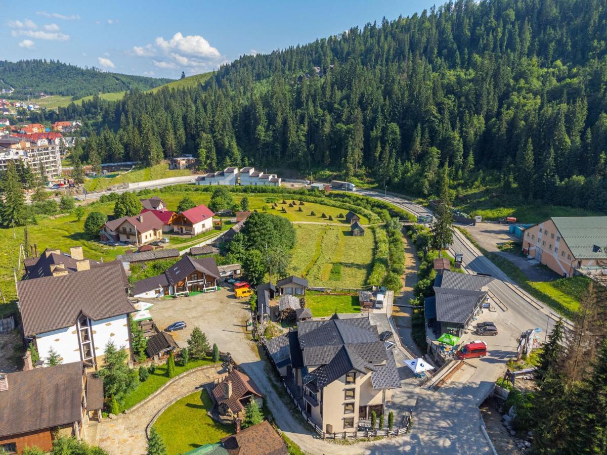 Guest House Turda Bukovel Exteriör bild